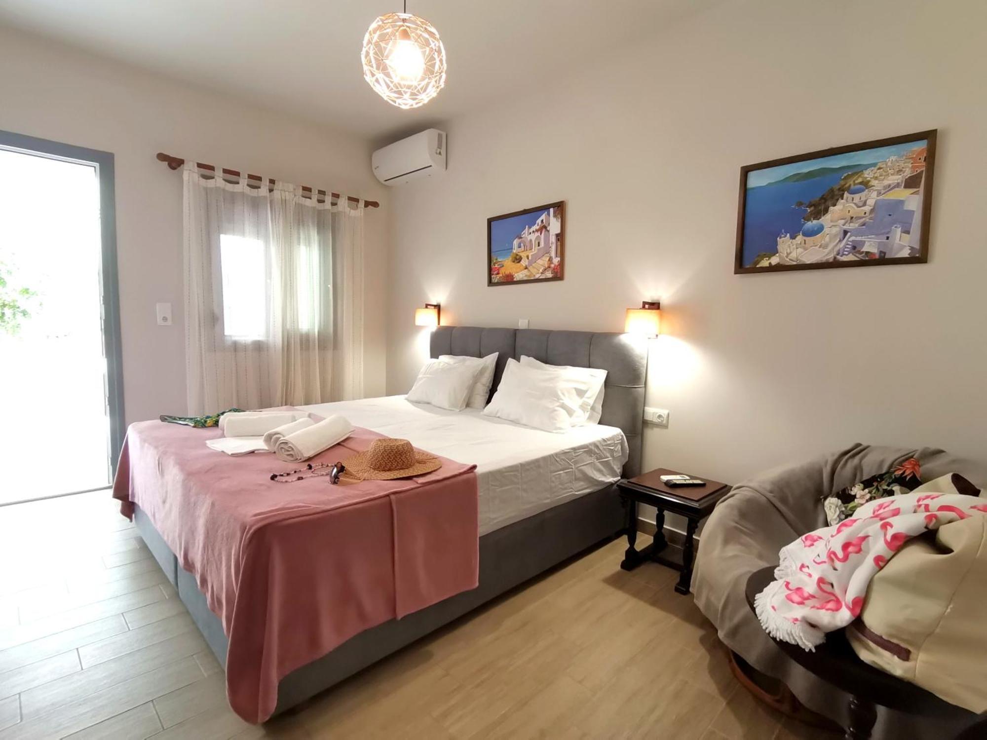 Studios Lia Adults Only -Fully Renovated Хриси-Амудия Экстерьер фото